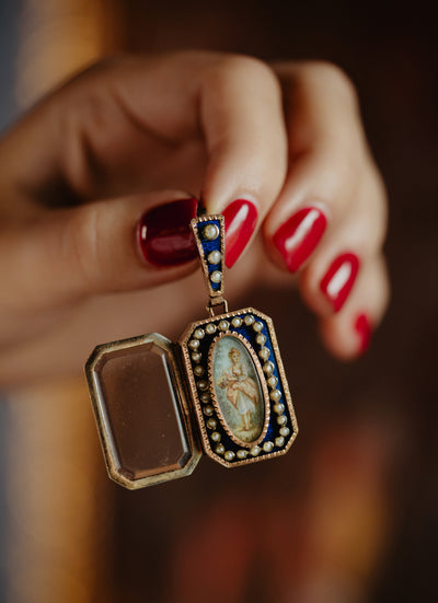 French Antique Blue Enamel Miniature Pearl Locket, Victorian Portrait Pendant with Photos, Girl with Flowers Painting, Sentimental Jewelry