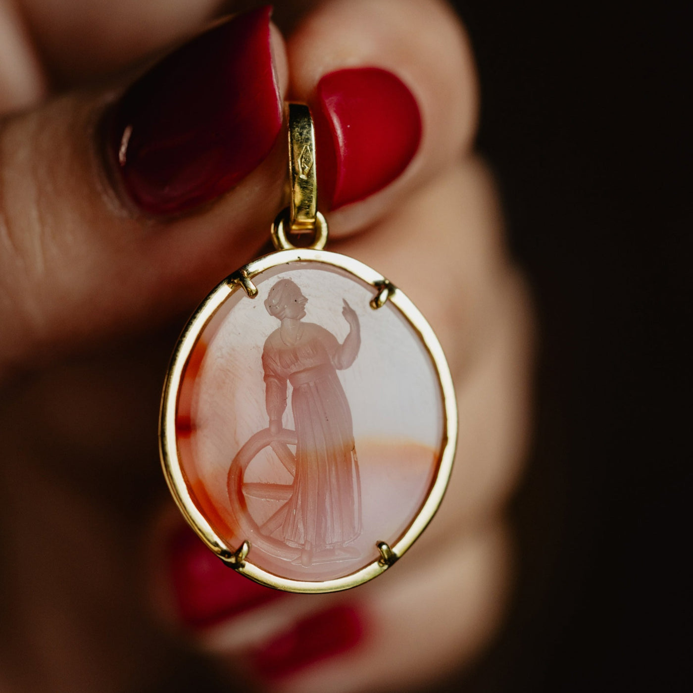 Solid 18k 750 Gold Antique Unisex Intaglio Pendant, Carnelian Agate Intaglio Lucky Charm, Oval Roman Seal Signet Fortune Goddess Jewelry