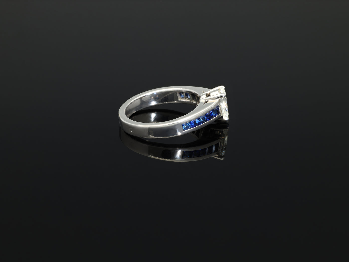 Art Deco 0.75 CT Pear Cut Diamond and Sapphire 18k White Gold Ring, Early 20th Century, France