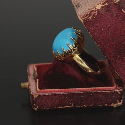 Unisex solid gold ring set with a turquoise cabochon. A stunning revival of the 19th century jewelry designs and heavily inspired by oriental influence.  This ring is skuilfully hand-crafted by our goldsmith from recycled gold and ethically sourced turquoise.